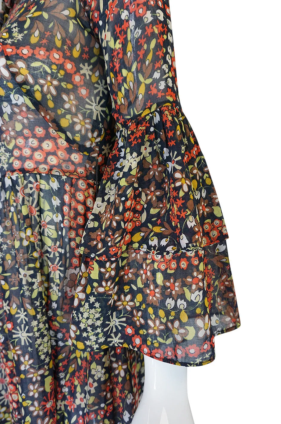 1960s Lee Bender for Bus Stop Bell Sleeve Dress