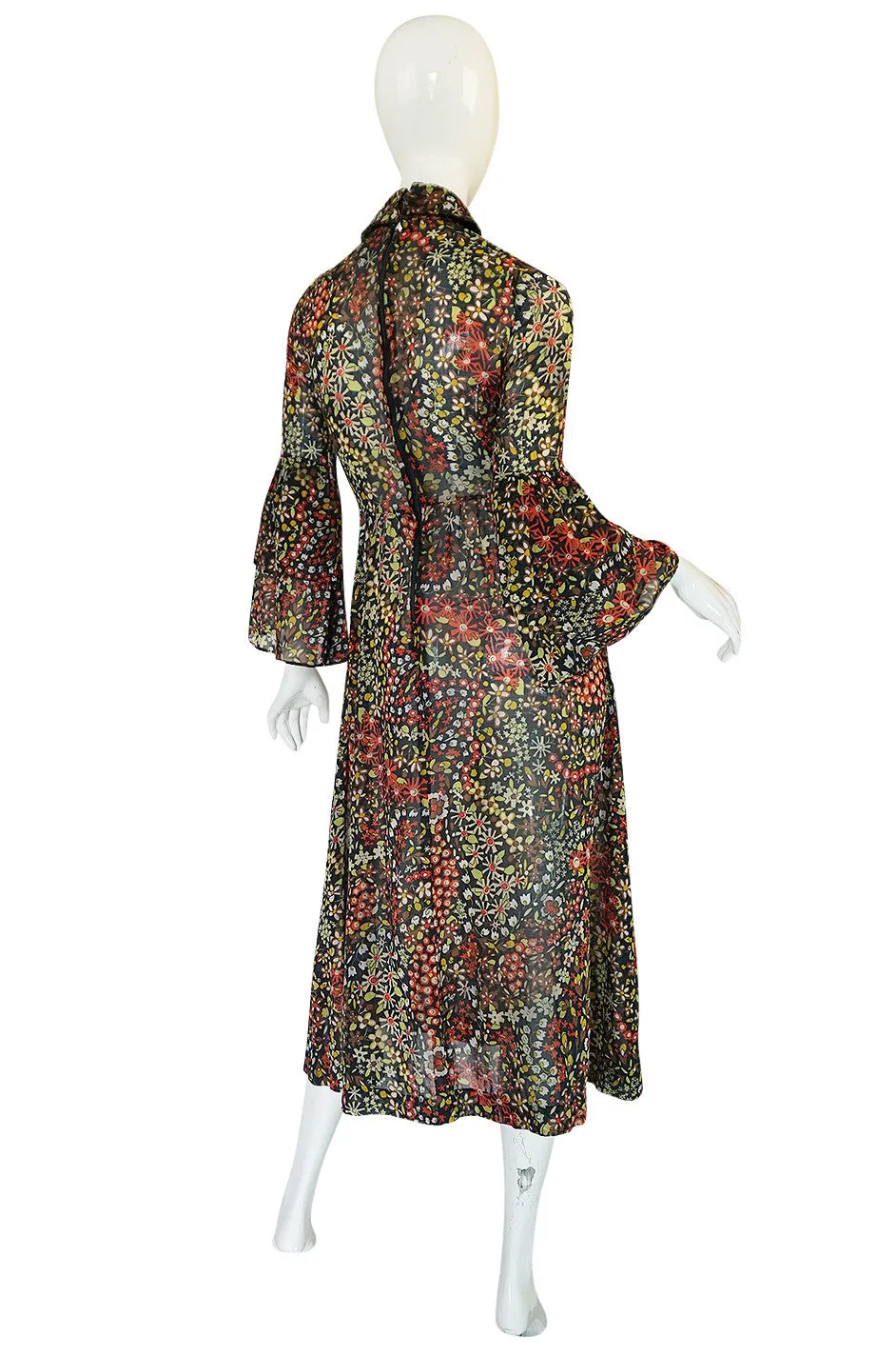 1960s Lee Bender for Bus Stop Bell Sleeve Dress