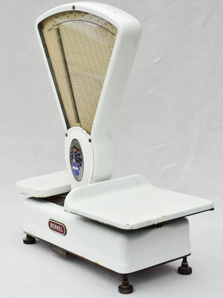 Berkel shop scales from the 1950's - white