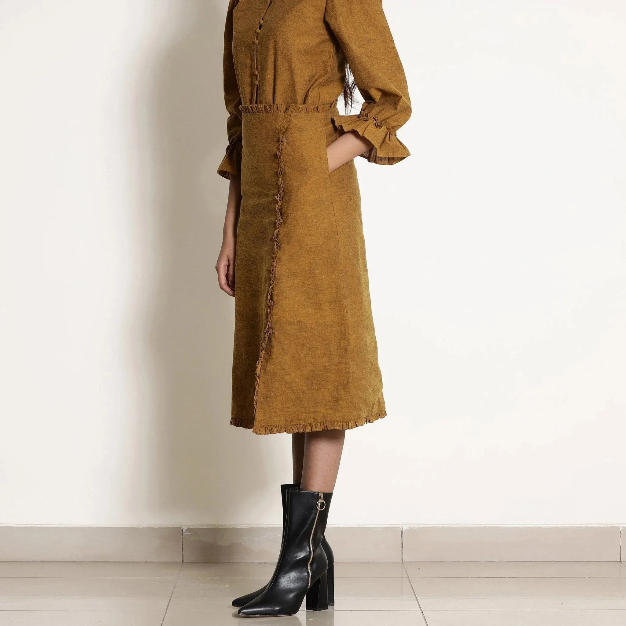 Golden Oak Warm Cotton Frilled Midi Skirt